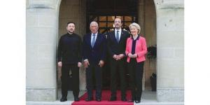 كييف وواشنطن تناقشان «القضايا الأصعب» لتسوية حرب أوكرانيا خلال محادثات في باريس